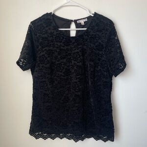 Elegant Black Lace Top size XL
